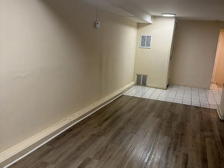 396 Clinton Ave #BASEMENT — Photo 1