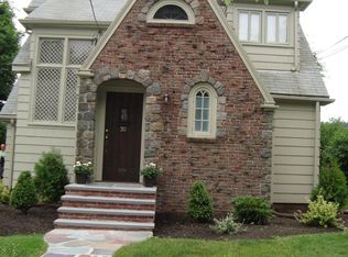 30 Venner Rd, Arlington, MA 02476