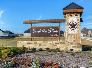 902 Roys Dr, Rockwall, TX 75087