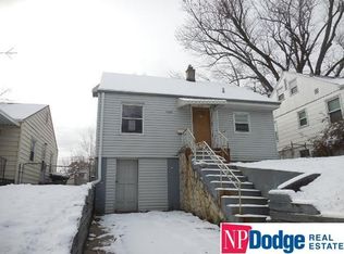 4627 Grand Ave, Omaha, NE 68104