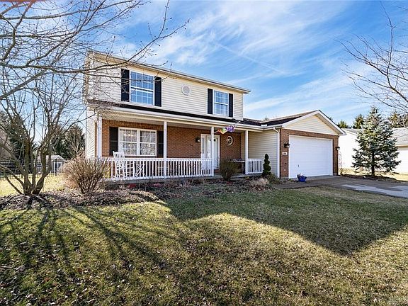 3rd image of 164 Warner Dr