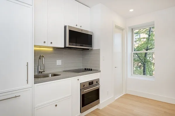 Rented by Abode Residential LLC | media 9