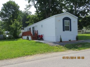 32 Abbott St, Bennington, VT 05201