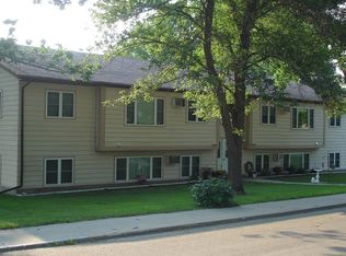 815 W 5th St APT 5, Graceville, MN 56240