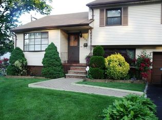 645 Salem Rd, Union, NJ 07083