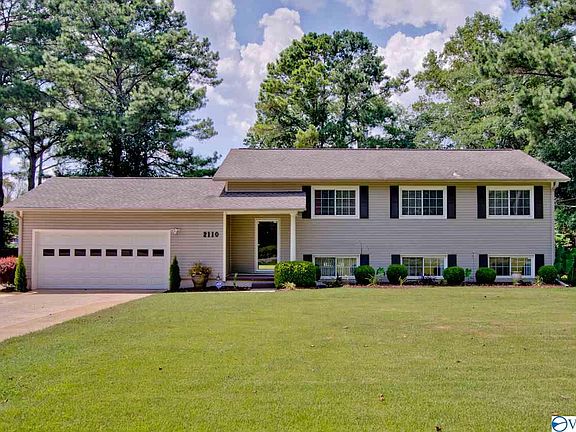 2nd image of 2110 Mythewood Dr SW