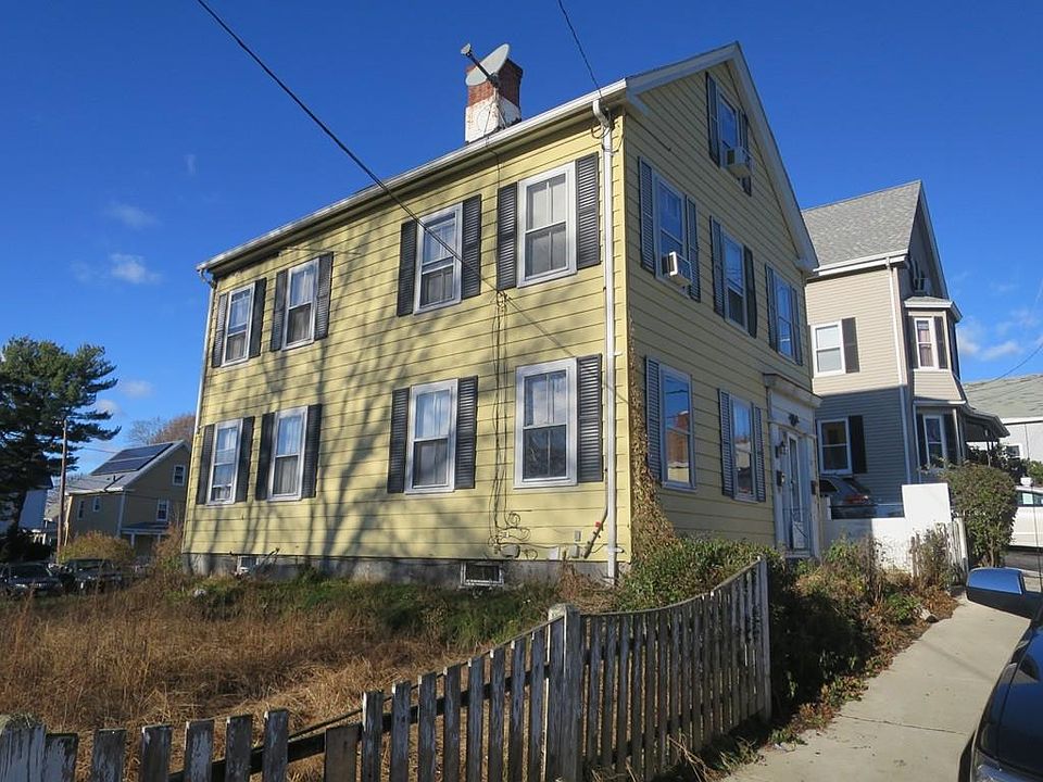 2nd image of 20 Summit St