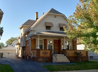 3896 E 43rd St, Newburgh Heights, OH