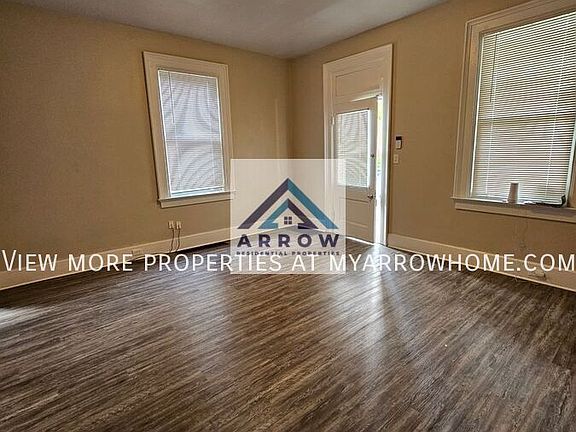5th image of 800 Delhi Ave