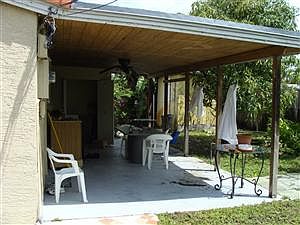 5th image of 6030 NE 4th Ave