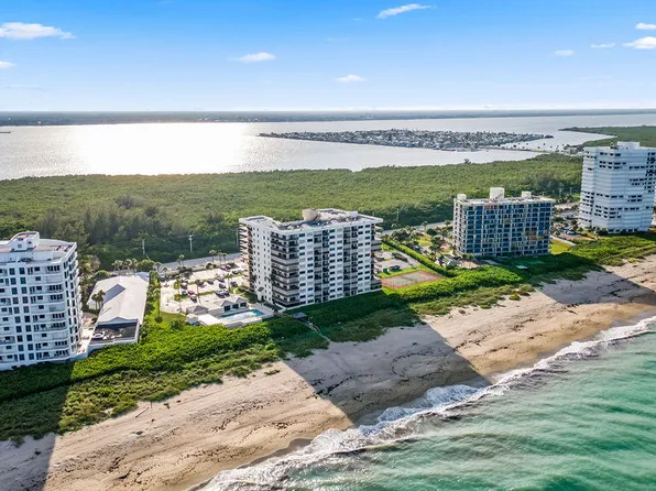 10044 S OCEAN Drive #103, Jensen Beach, FL 34957