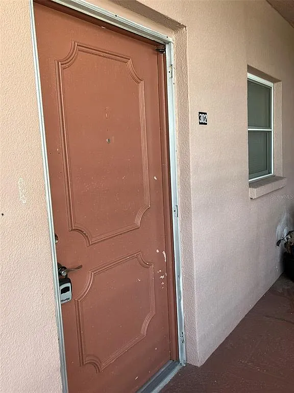 2 bed, 2.0 bath, 1245 sqft, $1,600 — Photo 2