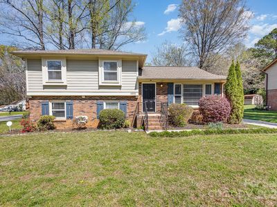 6301 Bonnybrook Ln, Charlotte, NC, 28212