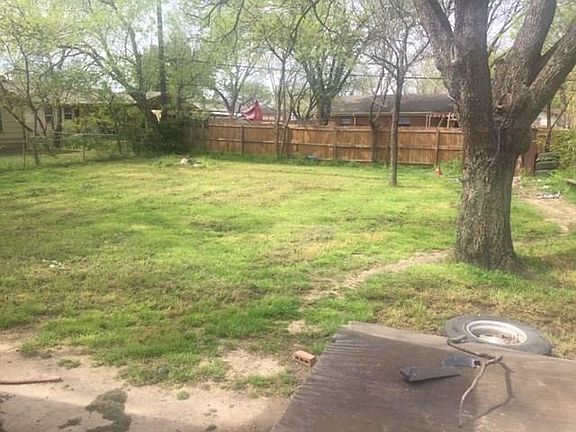 5th image of 6424 Embassy Dr