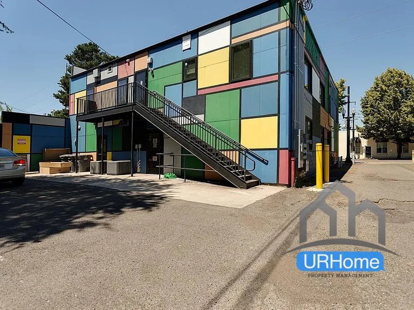$1,199 | Stunning Studio in Downtown Hillsboro Pet Friendly! — Photo 1