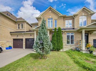 3 Chao Cres, Richmond Hill, ON L4E0P4