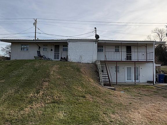 2nd image of 510 E Old Andrew Johnson Hwy