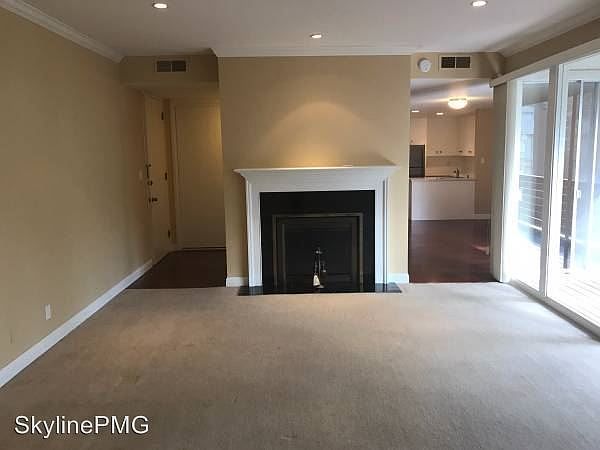 1st image of 2101 Carlmont Dr APT 210