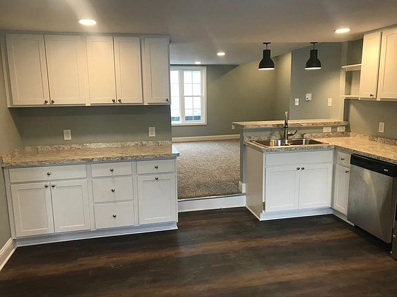 3rd image of 88 Hill St