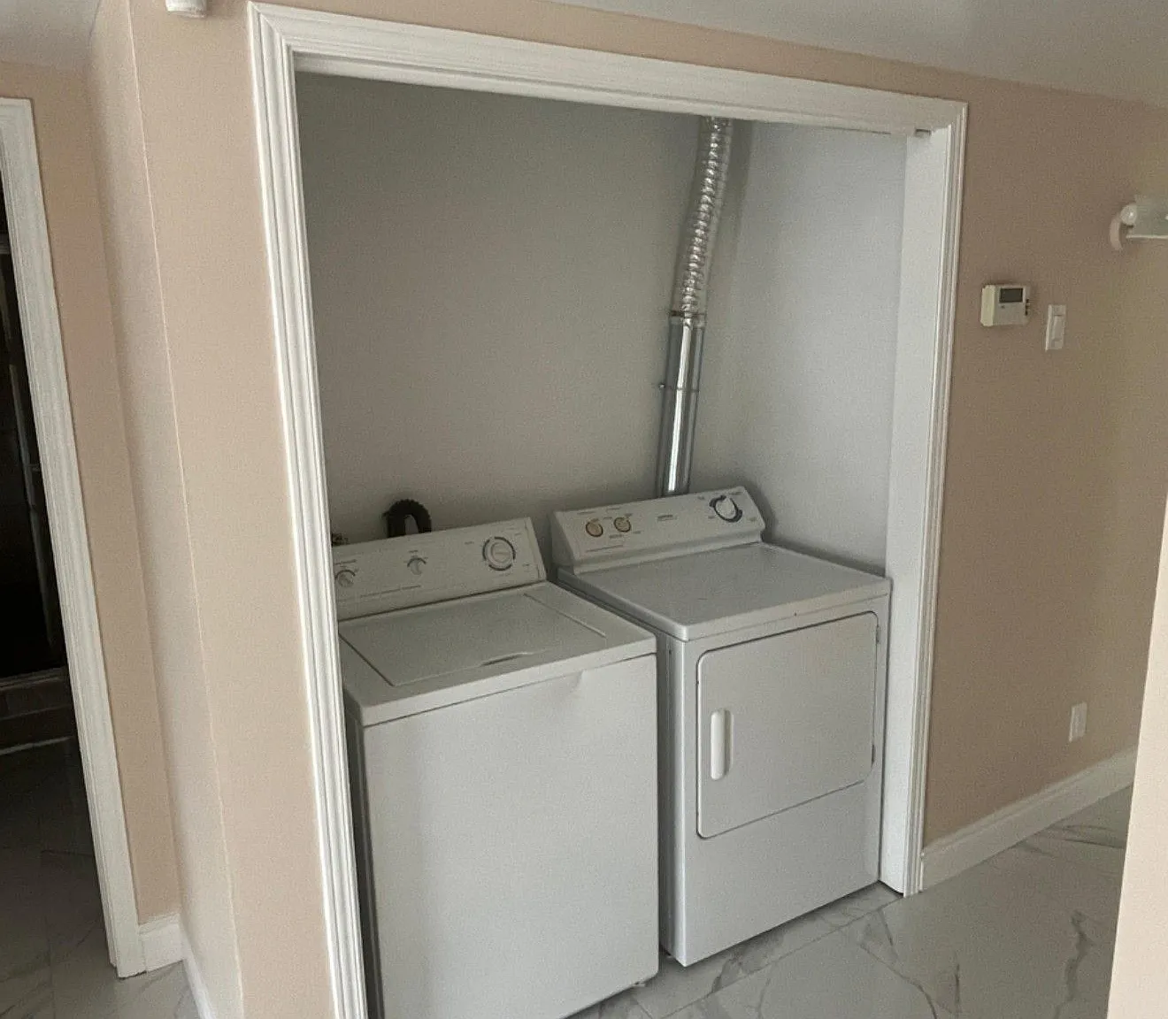 4 bed, $1,500 — Photo 4