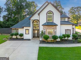 5055 Holly Hock Dr, Flowery Branch, GA 30542