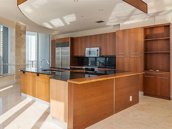 2nd image of 901 Brickell Key Blvd APT 3004