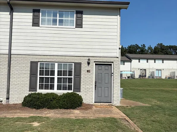1802 Jackson Ave W APT 156, Oxford, MS 38655