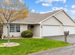 535 W Packer Ave, Oshkosh, WI 54901
