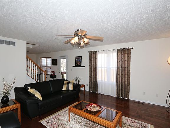 4th image of 8632 Essex Orchard Sta