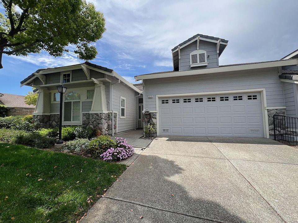 1st image of 2076 Mataro Way