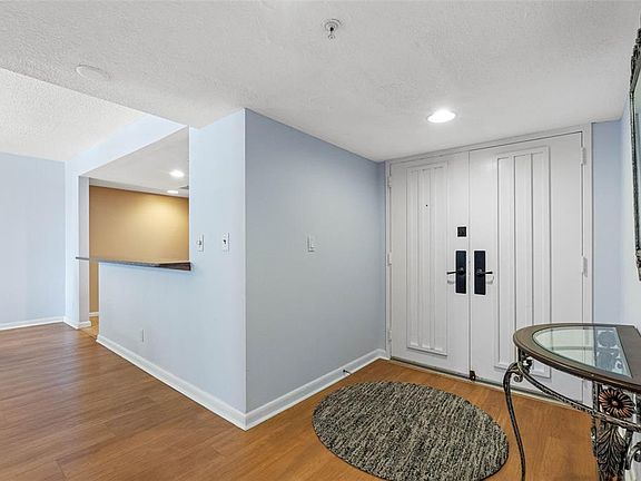 4th image of 1480 Gulf Blvd APT 1011