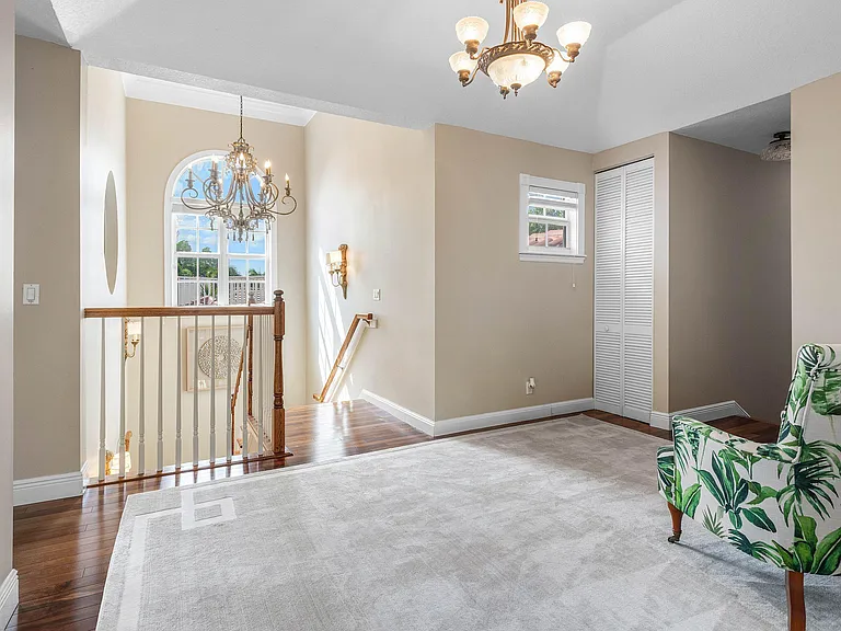 2 Firestone Cir — Photo 22