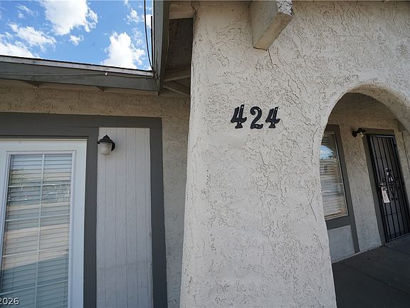 4th image of 424 Engel Ave