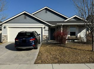7760 E Tea Party Dr, Nampa, ID 83687