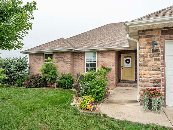 2nd image of 5608 E Gatehouse Drive