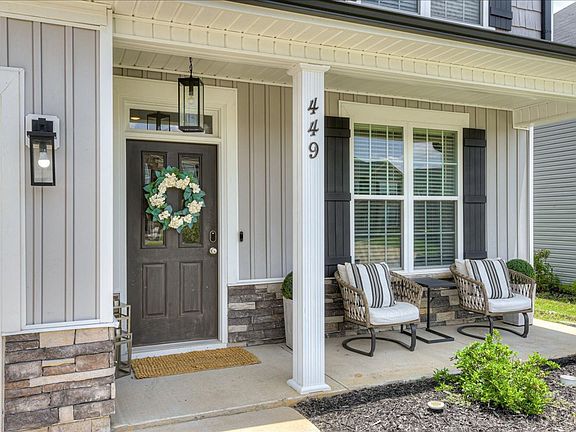 5th image of 449 Arrowwood Dr