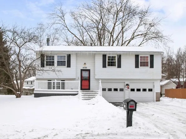 4082 Balboa Dr, Liverpool, NY 13090