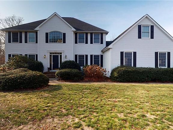 2nd image of 373 Congdon Dr