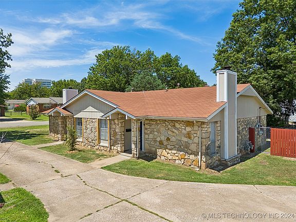 2nd image of 3239 S Joplin Ave #3241
