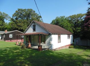 206 Mulberry St, Williamston, NC 27892