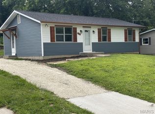 901 Morgan St, New Haven, MO 63068