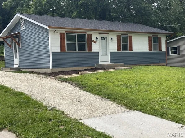 901 Morgan St, New Haven, MO 63068