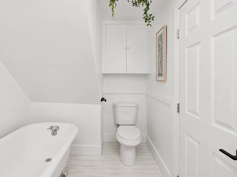 34 Revere St — Photo 15