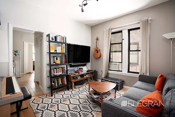 Rented by (Legacy) Elegran | media 15