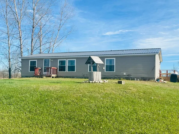 2595 Beach Rd, Prescott, MI 48756