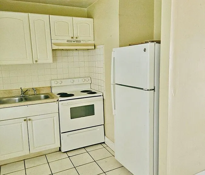 1404 College Park Ct #A — Photo 7