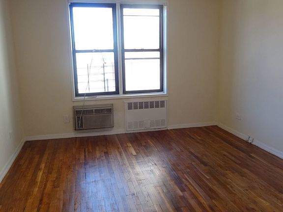 4th image of 12330 83rd Ave APT 1B