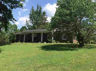 1334 Old Gallatin Rd, Scottsville, KY 42164