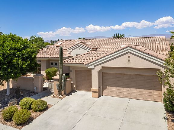 2nd image of 78864 Naranja Dr