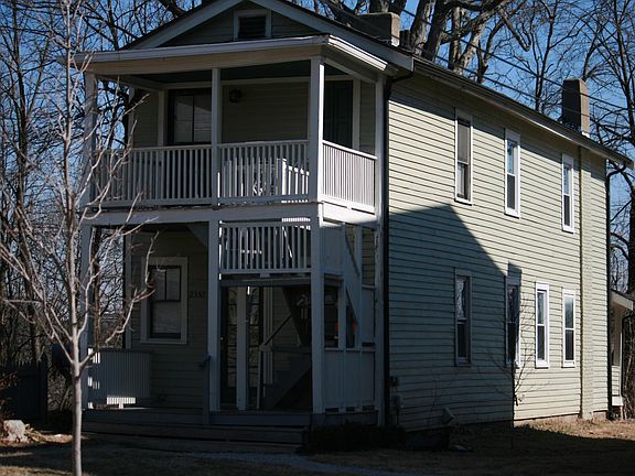 2nd image of 2352 Ohio Ave